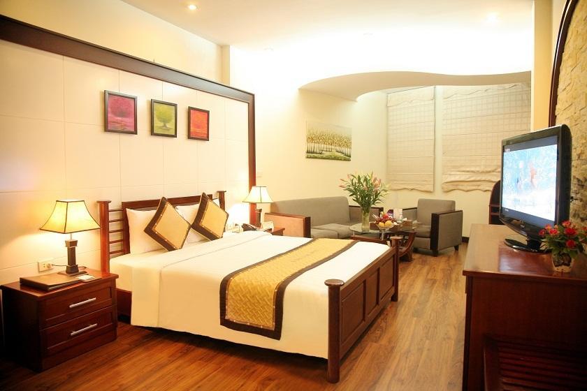 Huyen Chau Hotel Ханой Екстериор снимка