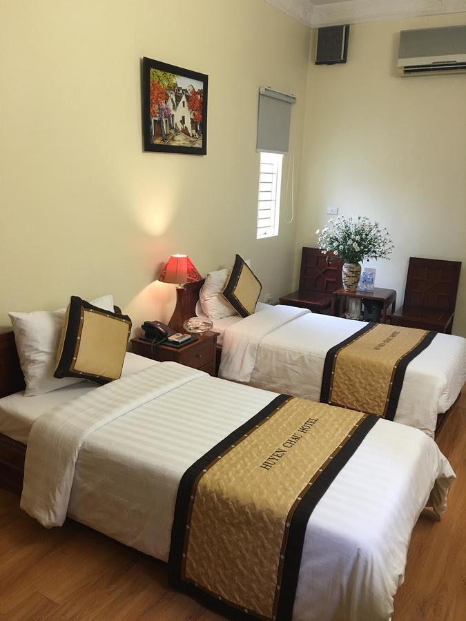 Huyen Chau Hotel Ханой Екстериор снимка