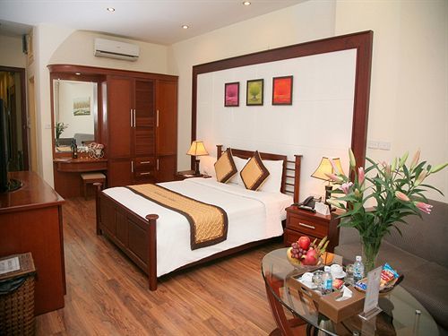 Huyen Chau Hotel Ханой Екстериор снимка
