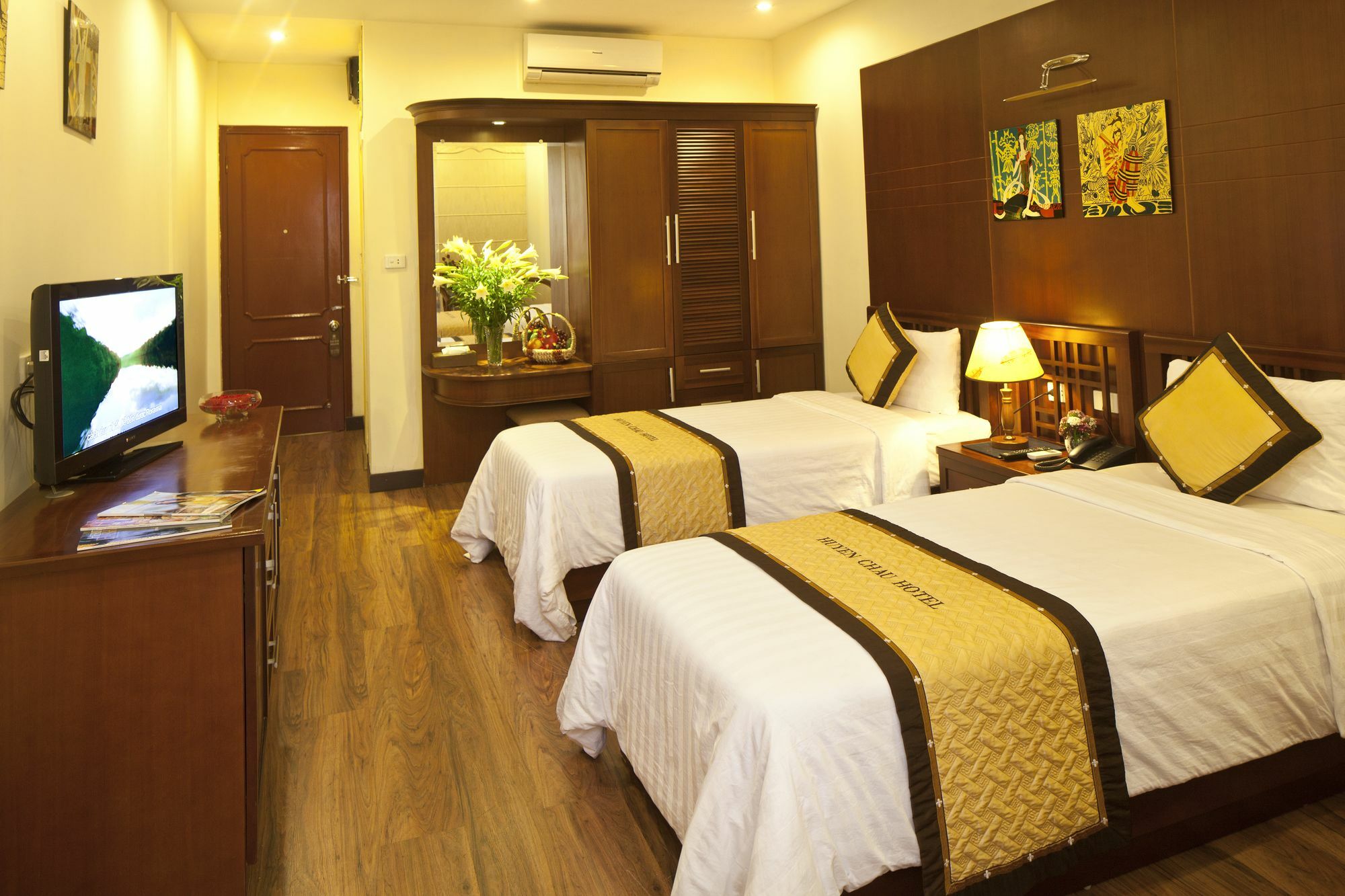 Huyen Chau Hotel Ханой Екстериор снимка